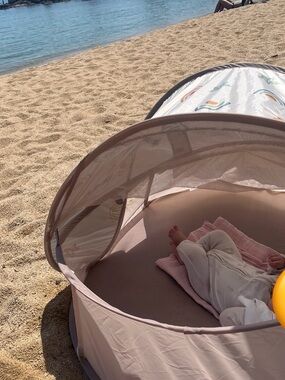 Beaba Portable Baby Pop-Up Beach Tent - Dusty Pink